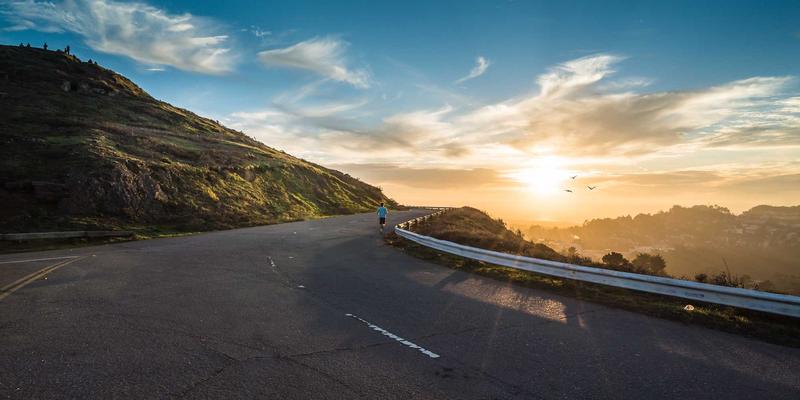 网络技术全攻略：从IT资讯获取到编程实战的进阶之路